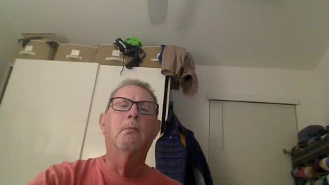 Snapshot of troffer1020 chatting on September 25, 4:22 am Troffer online show from September 25, 4:22 am