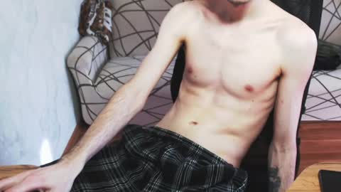 I POST MY FUCKING VIDEOS AND PICS    online show from April 2, 11:07 am