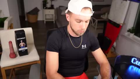 Troy Green online show from March 11, 2:43 am