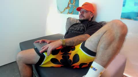 Troy online show from March 28, 1:17 am