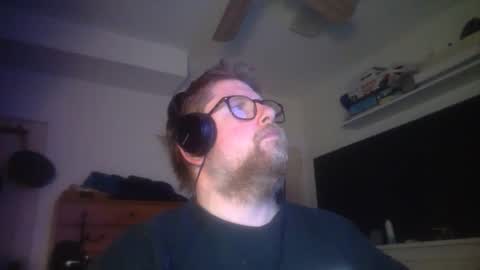 HandicappedLaugher online show from November 8, 5:21 am