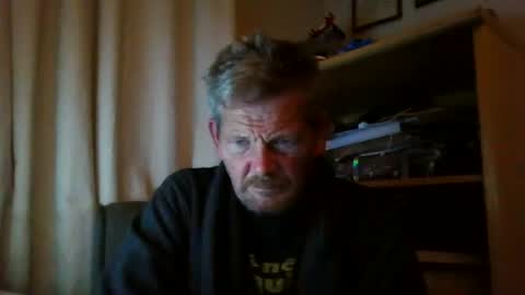 Snapshot of ttb2769 chatting on September 29, 5:06 am ttb2769 online show from September 29, 5:06 am