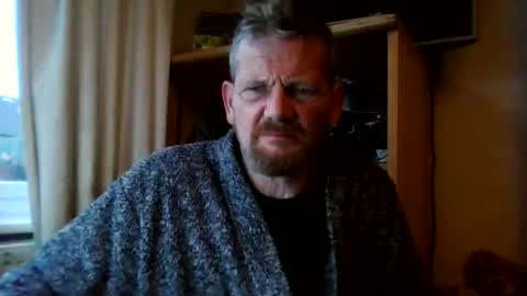 Snapshot of ttb2769 chatting on February 14, 7:28 am ttb2769 online show from February 14, 7:28 am
