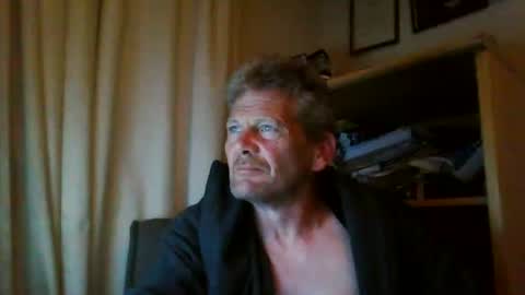 Snapshot of ttb2769 chatting on October 8, 5:34 am ttb2769 online show from October 8, 5:34 am
