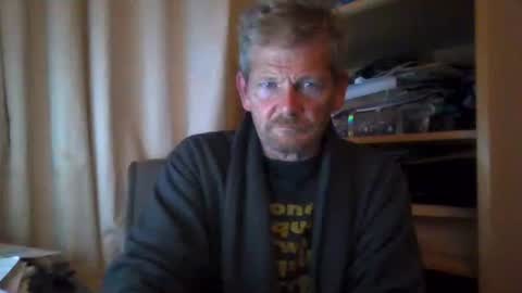 Snapshot of ttb2769 chatting on September 30, 5:24 am ttb2769 online show from September 30, 5:24 am