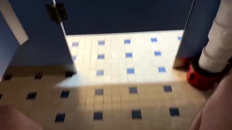 tug65 online show from April 15, 6:46 am