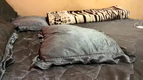 tuter88 online show from March 1, 12:16 pm