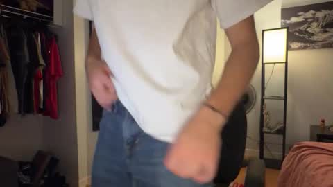 twink2048 online show from December 16, 1:34 am