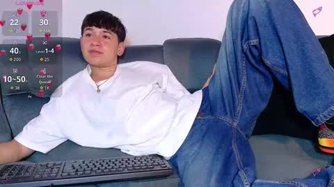 Mr Daren online show from October 10, 6:02 pm