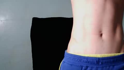 twink_lester online show from December 16, 8:21 am