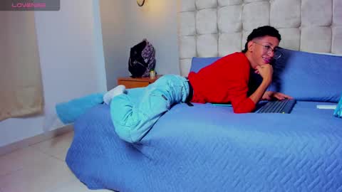 Alan y Damian  online show from February 3, 5:51 pm