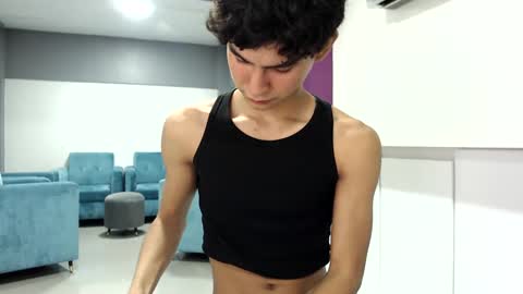 Twink Waldorf online show from December 13, 8:15 pm