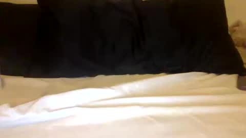 Snapshot of twinkietot420 chatting on October 10, 9:29 pm Twinkietot420 online show from October 10, 9:29 pm