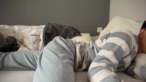 Snapshot of twinksweetlovehot chatting on December 4, 10:35 am twinksweetlovehot online show from December 4, 10:35 am