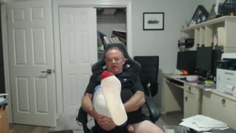 Twopeopleinlove online show from October 8, 10:19 am