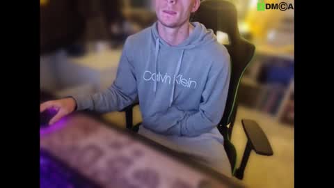 Tyler 2465 online show from November 22, 11:21 am