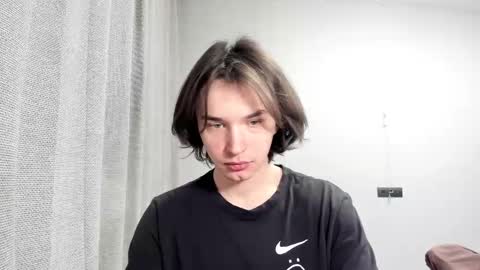 Snapshot of tyler__johnson chatting on February 16, 4:42 pm Tyler johnson online show from February 16, 4:42 pm