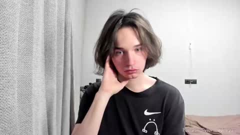 Snapshot of tyler__johnson chatting on February 8, 1:11 am Tyler johnson online show from February 8, 1:11 am