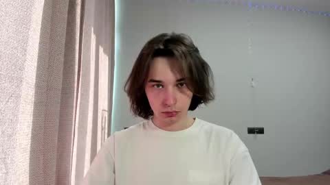 Snapshot of tyler__johnson chatting on February 28, 8:20 am Tyler johnson online show from February 28, 8:20 am