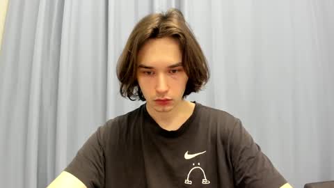 Snapshot of tyler__johnson chatting on January 29, 6:39 pm Tyler johnson online show from January 29, 6:39 pm