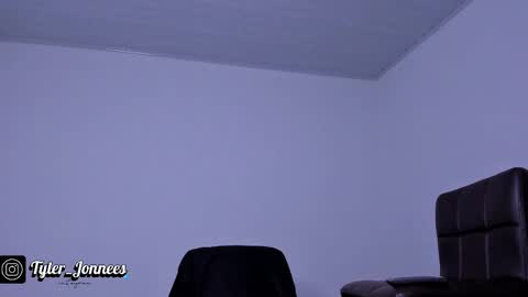 Tyler online show from January 15, 2:48 am