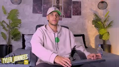 Tyler online show from December 20, 5:14 am