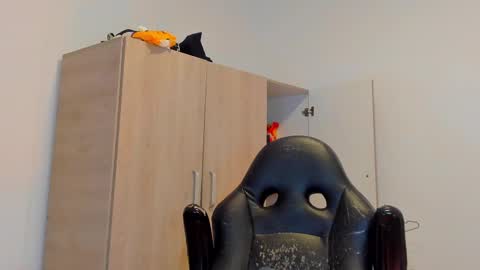     online show from March 2, 10:56 pm