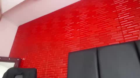 tyler_wolf_1 online show from October 13, 12:55 pm