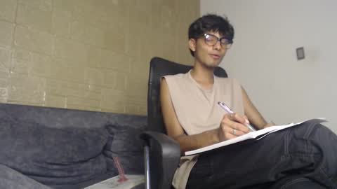 tyler_wolf_1 online show from November 22, 3:33 pm