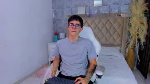 Tyler online show from April 8, 8:28 pm