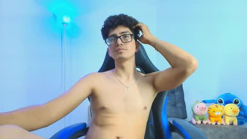   online show from October 18, 8:19 am