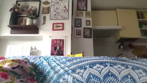 yu feetlover online show from April 14, 9:53 am