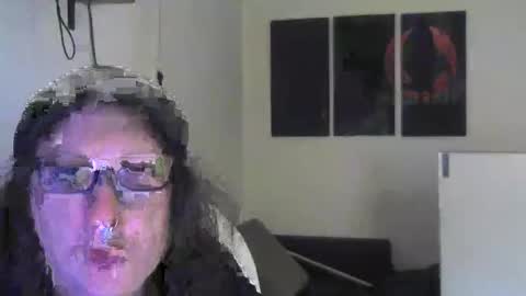 ucloudd online show from February 28, 8:20 am