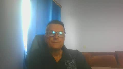 ulmeni4 online show from October 28, 10:29 am