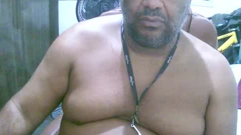 ulmo_br online show from February 15, 11:02 pm