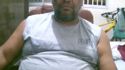 ulmo_br online show from November 18, 9:28 pm