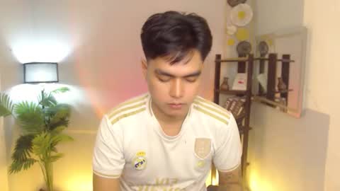 Alex online show from October 25, 7:37 pm