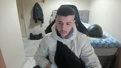 hi im mike tyson -  online show from February 13, 7:21 pm