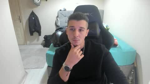 hi im mike tyson -  online show from October 15, 6:04 pm