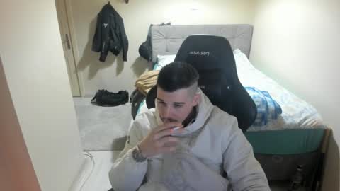 hi im mike tyson -  online show from February 22, 7:43 pm