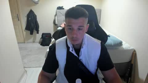 hi im mike tyson -  online show from September 26, 7:22 pm