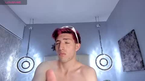 Un Slutty online show from February 5, 8:14 pm