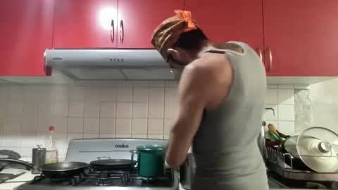 uncensoredcine online show from February 28, 11:45 pm