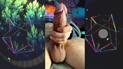 Snapshot of uncut_slut33 chatting on January 4, 7:24 am uncut_slut33 online show from January 4, 7:24 am