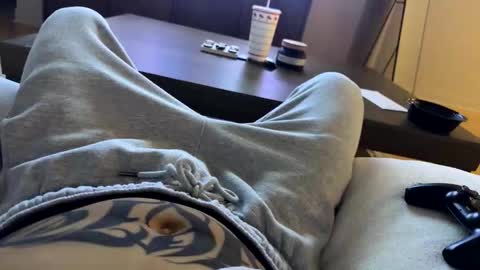 uncutgem777 online show from February 8, 1:55 am