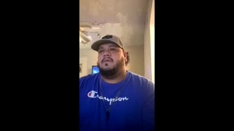 Uncut Stri8 Dad Horny online show from December 3, 2:38 pm