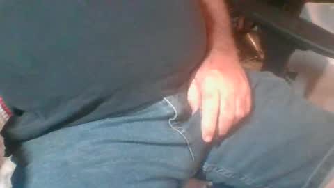 Snapshot of uncutmike7x5 chatting on February 27, 7:47 pm uncutmike7x5 online show from February 27, 7:47 pm