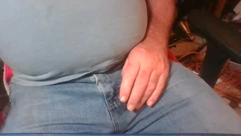 Snapshot of uncutmike7x5 chatting on January 29, 7:32 pm uncutmike7x5 online show from January 29, 7:32 pm