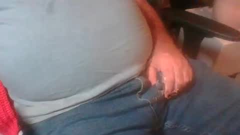Snapshot of uncutmike7x5 chatting on February 9, 2:28 am uncutmike7x5 online show from February 9, 2:28 am