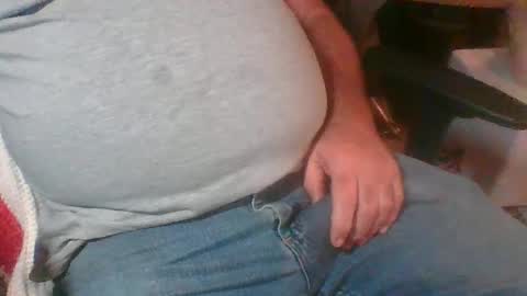 Snapshot of uncutmike7x5 chatting on March 12, 4:13 pm uncutmike7x5 online show from March 12, 4:13 pm